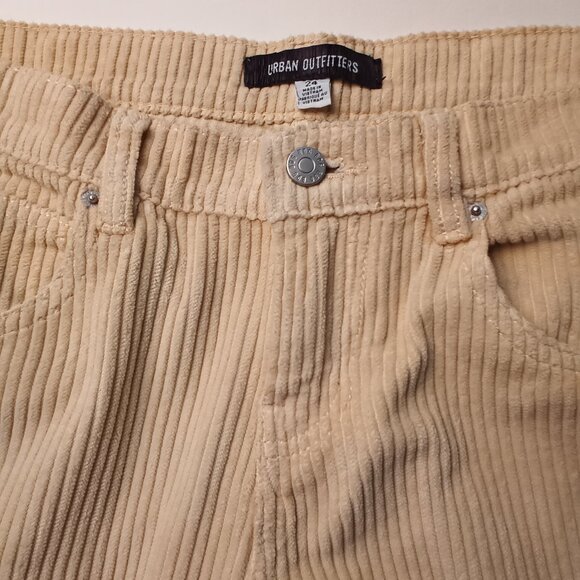 Urban Outfitters Woman's Wide Leg Baggy Cargo Corduroy Pants Size 24/0 Yellow - Picture 4 of 9